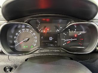 Citroën C3 1.2 PureTech Shine Navi picture 23
