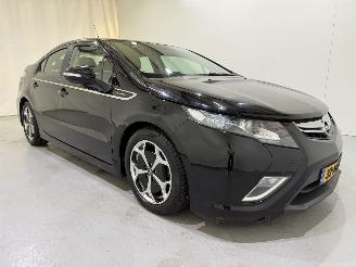 Unfallwagen Opel Ampera 1.4 PHEV Aut/Ecc/leer/navi 2012/8