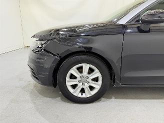 Audi A1 1.2 TFSI Attraction Pro Line Business picture 12