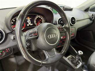 Audi A1 1.2 TFSI Attraction Pro Line Business picture 7