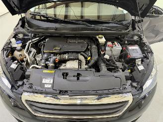 Peugeot 308 SW 1.6 Blue HDI 120 Blue Lease picture 21