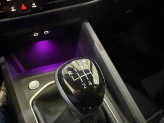Volkswagen Golf VIII HB 1.5 TSI R-Line Pano picture 35