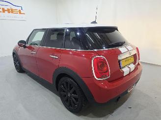 Mini Cooper Chili Serious Business 5.Drs Pano Airco Leder picture 4