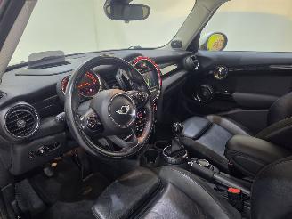 Mini Cooper Chili Serious Business 5.Drs Pano Airco Leder picture 8