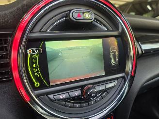 Mini Cooper Chili Serious Business 5.Drs Pano Airco Leder picture 10