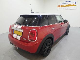 Mini Cooper Chili Serious Business 5.Drs Pano Airco Leder picture 6