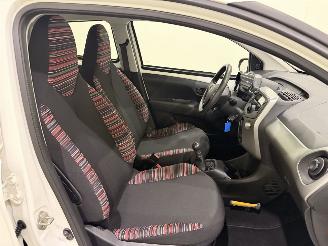 Citroën C1 1.0 e-VTi Selection 5-Drs Airco picture 8