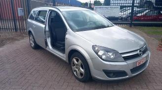 Salvage car Opel Astra Astra H SW (L35), Combi, 2004 / 2010 1.9 CDTi 120 2006/10