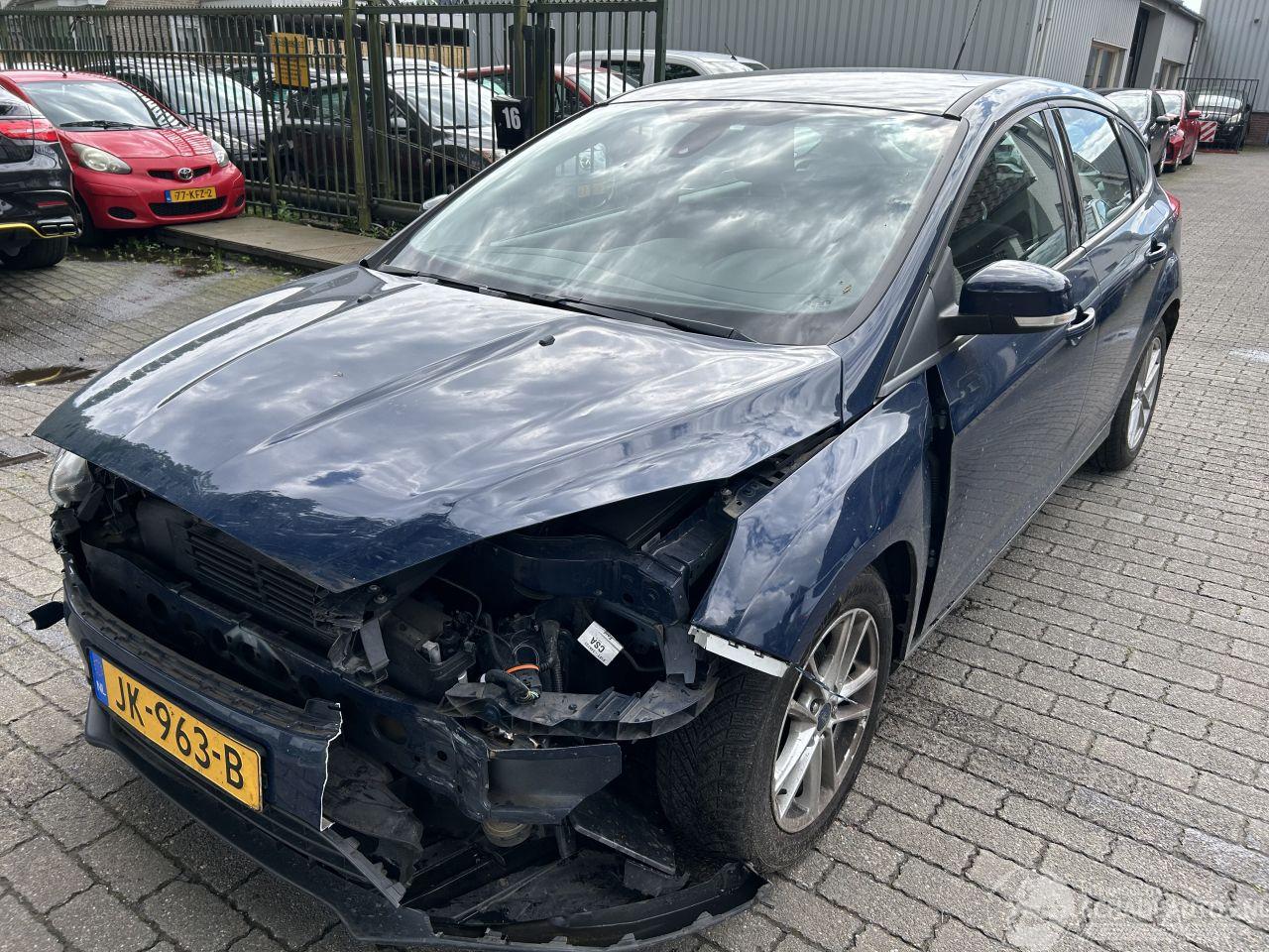 Ford Focus 1.0   5 Drs