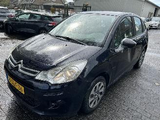 Voiture accidenté Citroën C3 1.0 VTI  Attraction 2013/10