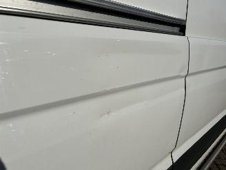 Volkswagen Crafter 35  2.0 TDI L4H3 Trendline picture 4