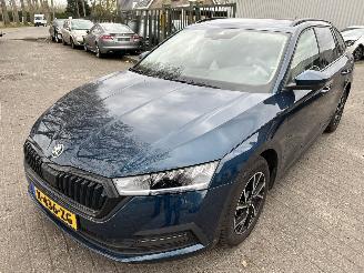 Auto incidentate Skoda Octavia Combi  1.0 TSI Business Edition 2024/2