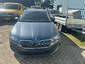 Skoda Superb Stationcar 2.0 TDI  Automaat picture 2