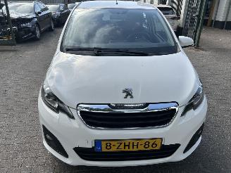 Peugeot 108 1.0  e-VTI  Active picture 2