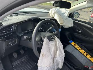 Opel Corsa 1.2 Edition    ( 1037 KM ) picture 11