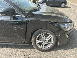 Ford Focus 1.0 EcoBoost Trend Edition Business   5 Drs picture 4