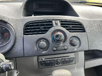 Renault Kangoo 1.6 -16 V  Expression Automaat  ( 5 persoons ) picture 9