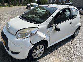 skadebil auto Citroën C1 1.0   3 Drs 2010/3