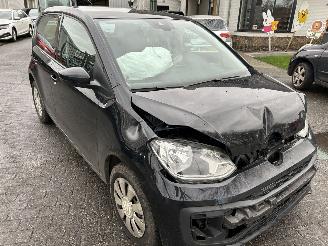 Volkswagen Up! 1.0 Move Up  5 Drs picture 3