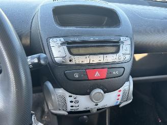 Peugeot 107 1.0-12V  Active  5 Drs - Airco picture 6