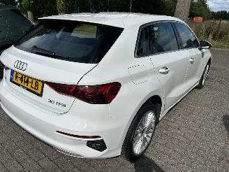 Audi A3 Sportback  3.0 TFSI   ( Panoramadak ) picture 4