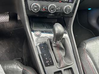 Seat Leon 2.0 TDI  Automaat FR uitvoerring  5 Drs Panoramadak picture 19