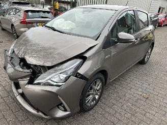Toyota Yaris 1.5 Hybrid Dynamic  Automaat picture 1