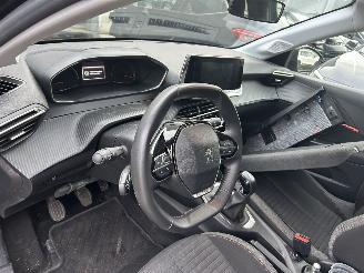 Peugeot 208 1.2 PureTech  Allure picture 13