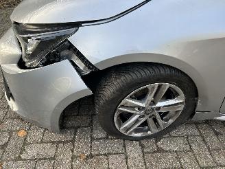 Toyota Corolla Touring Sports 1.8 Hybrid Business Automaat picture 2
