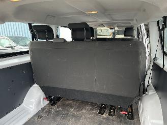 Peugeot Expert Electrisch   Automaat  9 persoons picture 15