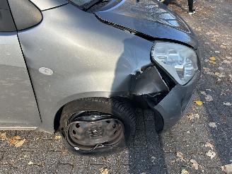 Suzuki Splash 1.0 VVT  Comfort picture 4