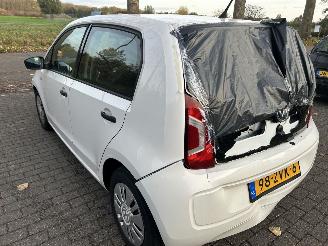 Volkswagen Up! 1.0 picture 7