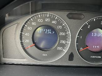 Volvo V-70 2.0 D Kinetic picture 9