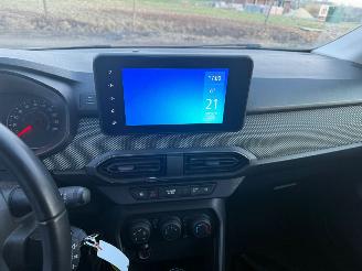 Dacia Jogger 1.0 TCe  110 Comfort  7 Persoons picture 15
