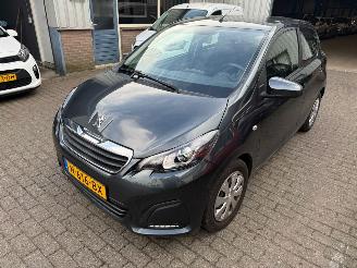krockskadad bil auto Peugeot 108 1.0  e-VTI    ( 24709 Km ) 2021/10