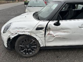 Mini Cooper Camden 1.5 Automaat    ( 7085 KM ) picture 7