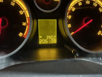 Opel Corsa 1.4-16V   5 drs picture 7