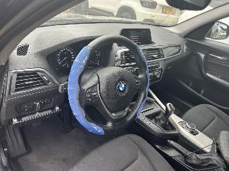 BMW 1-serie 116i   5 Drs picture 11