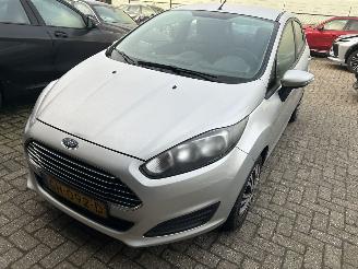 krockskadad bil auto Ford Fiesta 1.0 2015/5