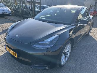uszkodzony samochody osobowe Tesla Model 3 Standard RWD Plus   60 kWh 2023/4