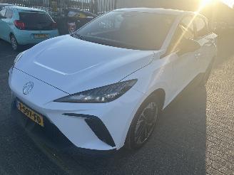 krockskadad bil auto MG MG4 Electric 2023/6