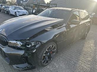 skadebil auto BMW 3-serie 330e  Touring  Automaat ( Leer - Panoramadak )  NW prijs 75000,00 2025/10