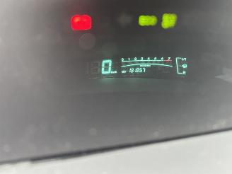 Toyota Yaris 1.3 picture 6