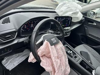 Seat Leon Sportstourer 1.0 MHEV Style Business Intense Automaat picture 12