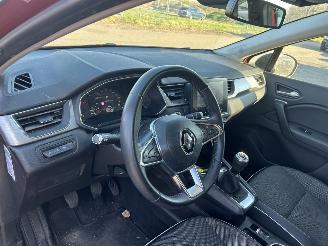 Renault Captur 1.0 TCe  Intens picture 14