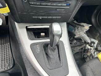 BMW 3-serie 318i Sedan Automaat picture 9