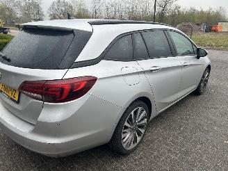 Opel Astra Sports Tourer 1.5 CDTI   ( Schadevrij ) picture 4