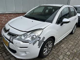 skadebil auto Citroën C3 1.0   5 drs 2014/6