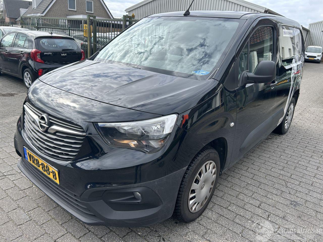 Opel Combo 1.5 CDTI  Edition   ( 55638 Km )