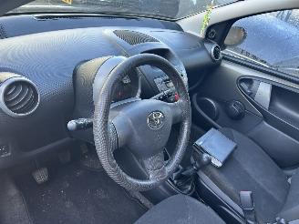 Toyota Aygo 1.0 VVT-I  Comfort  5 Drs -Airco picture 12